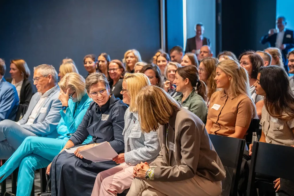 Glueckliches Publikum