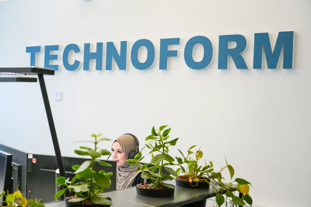 Beratungssituation bei Technoform in Kassel
